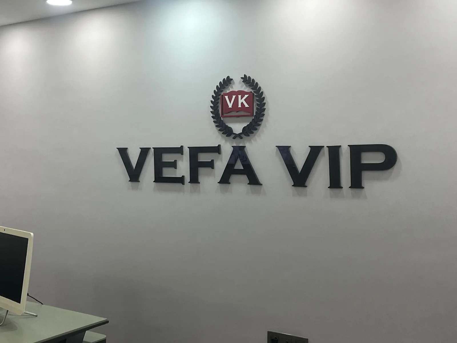 Işıklı ve Işıksız Tabela