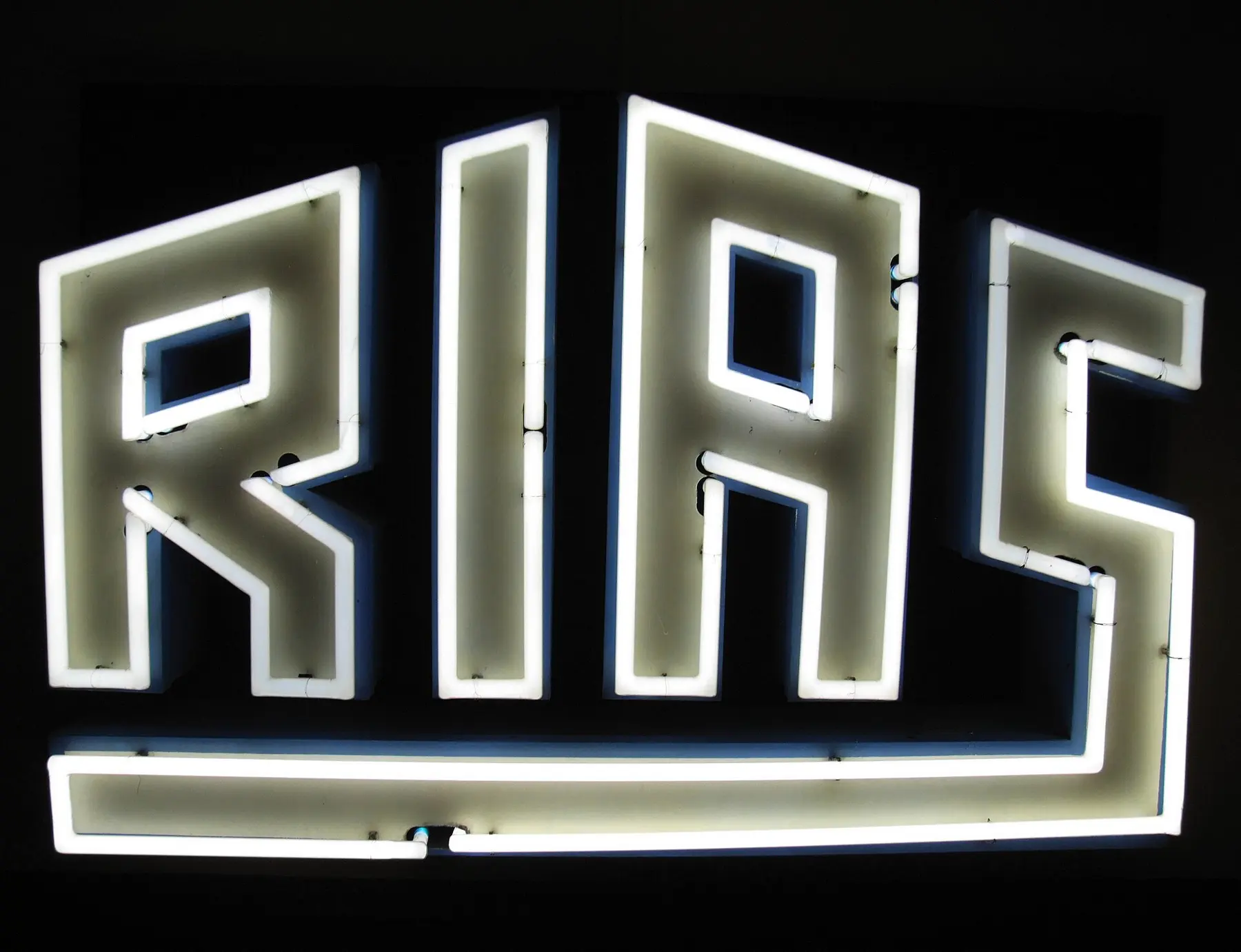 Neon yazılar